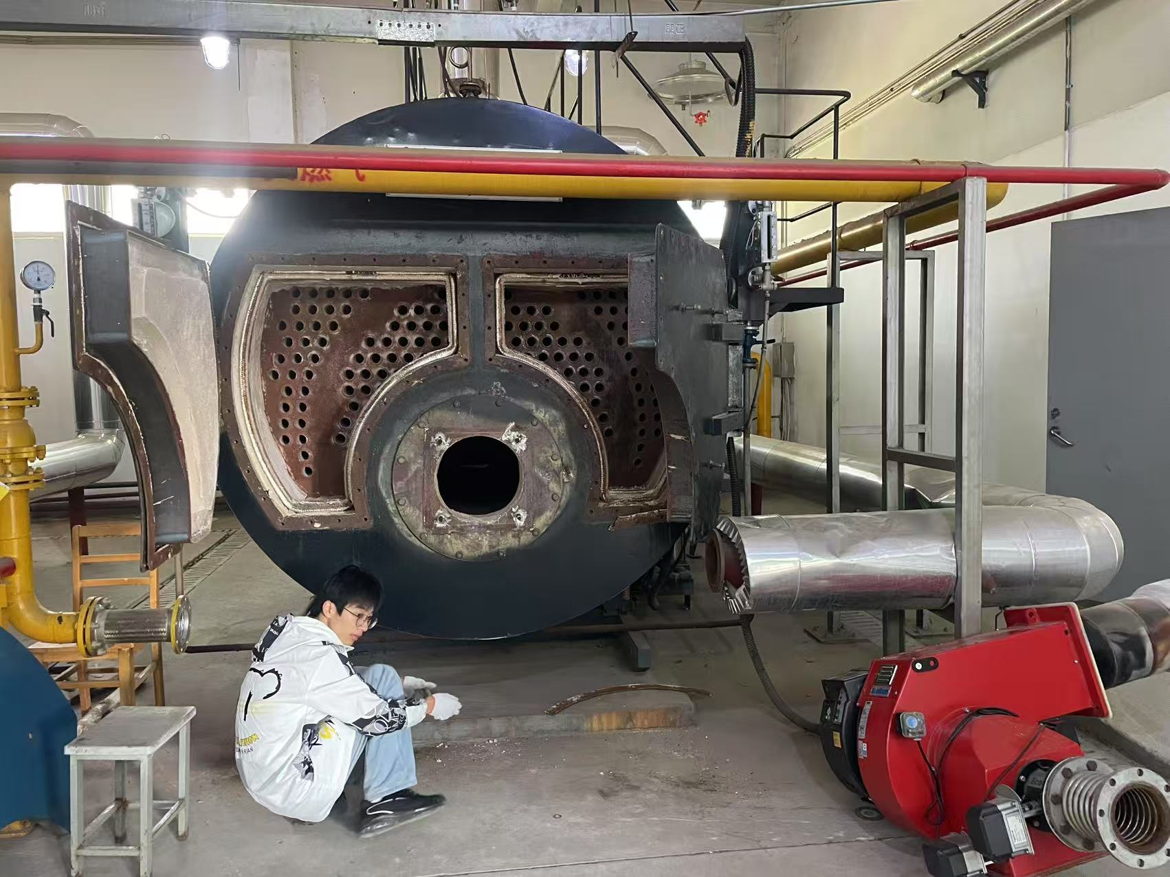 濱江醫院鍋爐維保現場實拍。